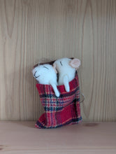 Load image into Gallery viewer, Sleeping Mice Decoration