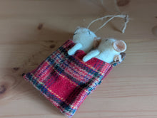 Load image into Gallery viewer, Sleeping Mice Decoration