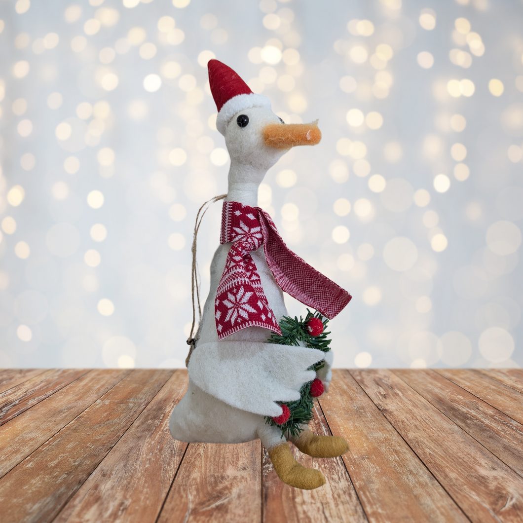 Goose with Wreath Hanging Decoration