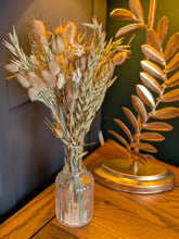 Load image into Gallery viewer, driedflowers
