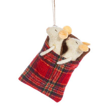 Load image into Gallery viewer, Sleeping Mice Decoration

