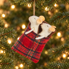 Load image into Gallery viewer, Sleeping Mice Decoration
